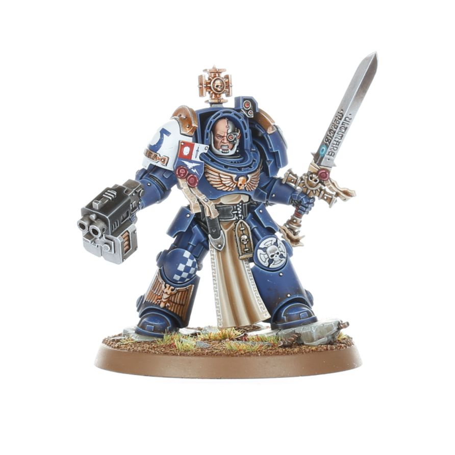 Space Marines - Captain In Terminator Armour