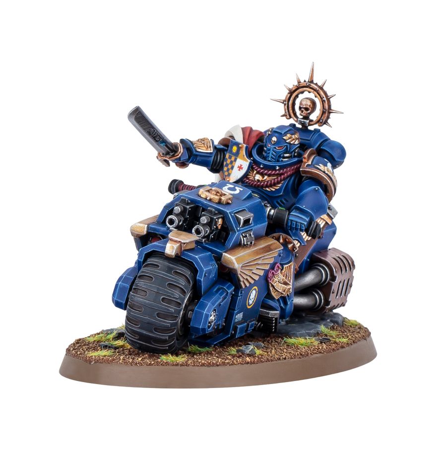 Space Marines - Captain On Bike